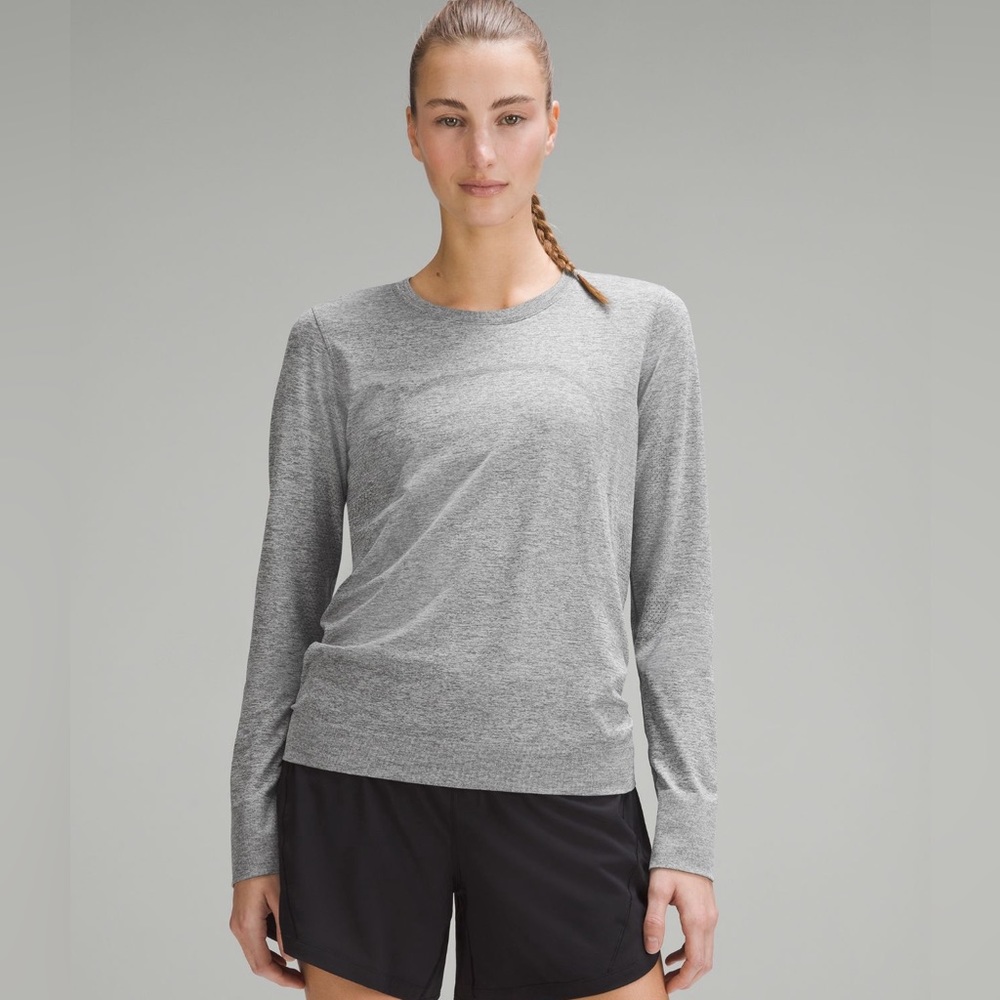 Swiftly Relaxed Long-sleeve gray